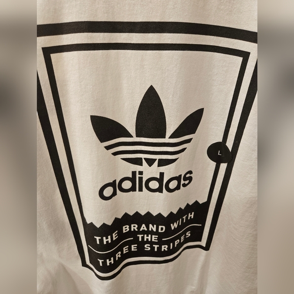 Adidas T- shirt - Picture 4 of 5